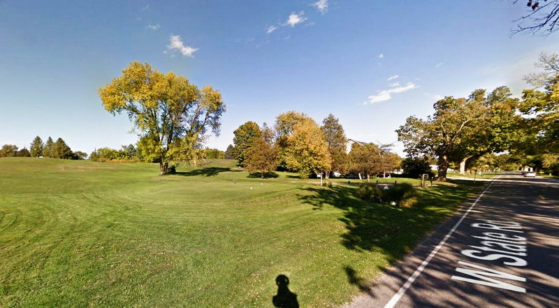 Riverbend Golf Course - 2012 Street View